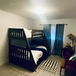 Lovely 2-Bedroom 1-Bath Rental In Oakland Park Fl