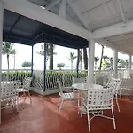 Avalon Waterfront Inn