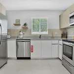 Sistrunk Shades Villas #1 - Brand New Townhomes Downtown Fort Lauderdale