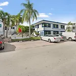 111 Unit 8 Waterfront Home With Boat Rentals Available