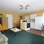 Avalon Waterfront Inn