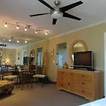 Hotel Lush Royale - Gay Men\'S Resort