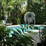 Hotel Lush Royale - Gay Men\'S Resort