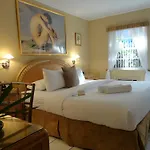 Hotel Lush Royale - Gay Men\'S Resort