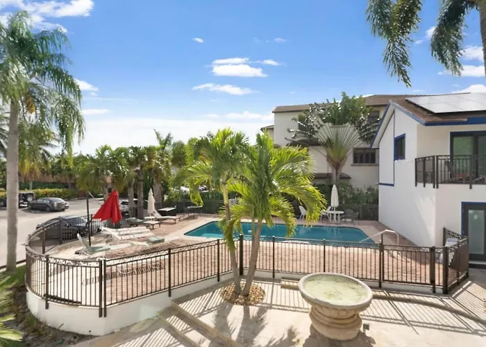 111 Unit 8 Waterfront Home With Boat Rentals Available