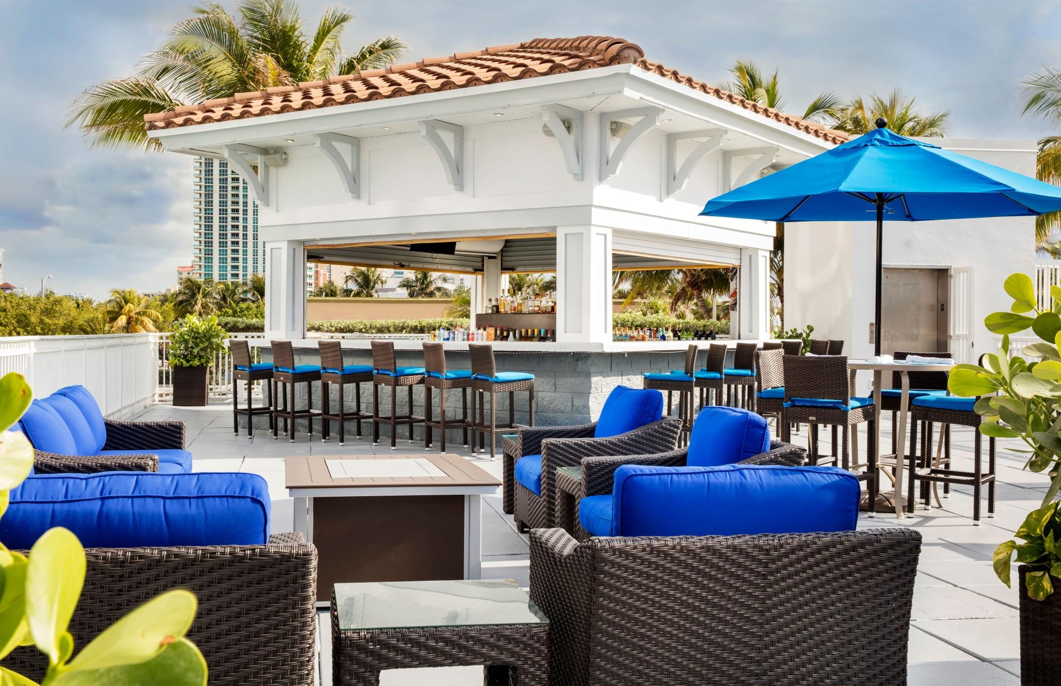 Courtyard By Marriott Oceanside Fort Lauderdale Beach Fort Lauderdale