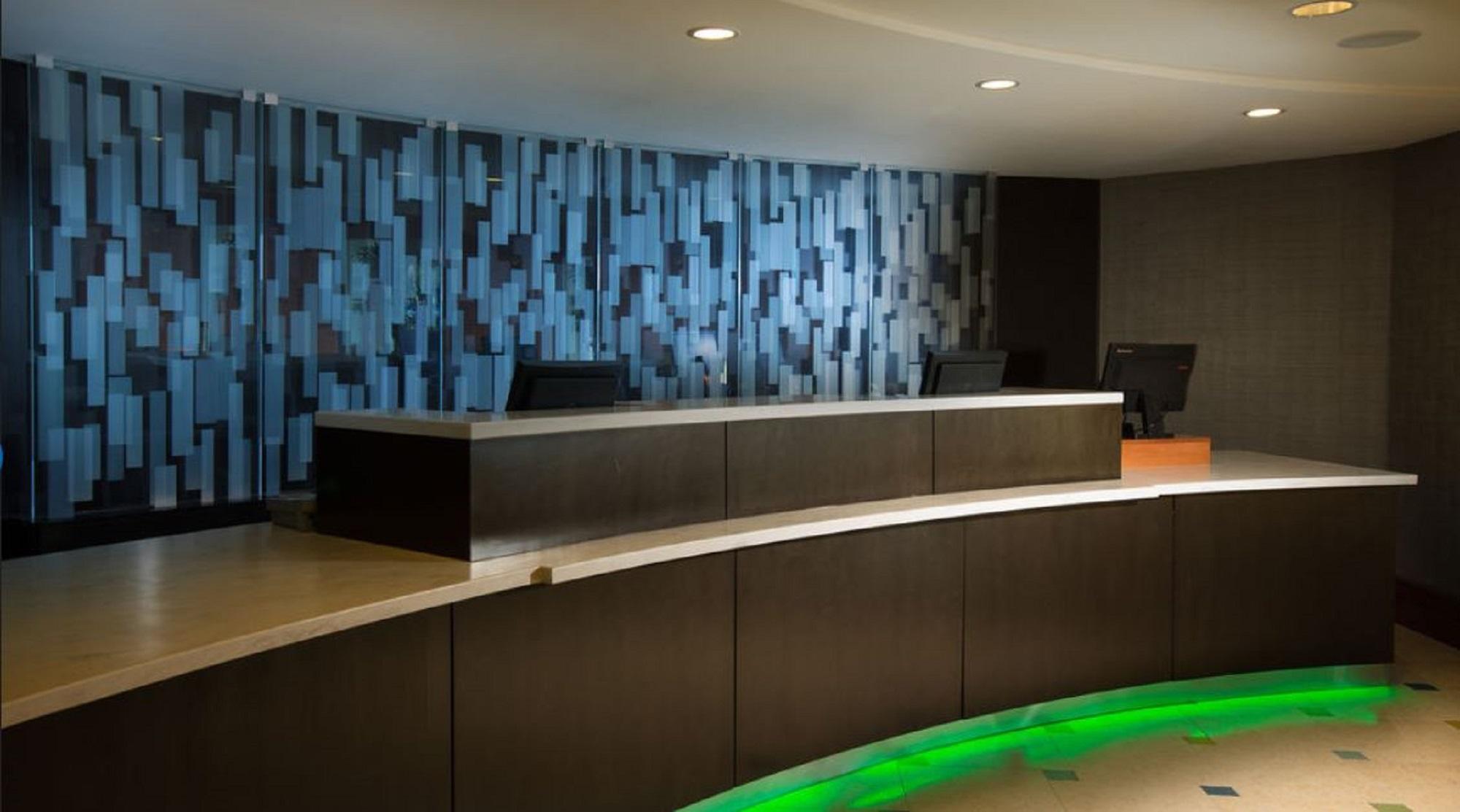 Courtyard By Marriott Oceanside Fort Lauderdale Beach Hotel