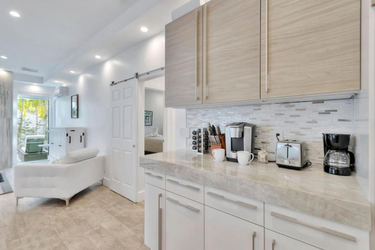 Holiday home Lynoras Luxe Estate 3 Bedroom 3 Bath With Modern Design And Heated Pool *