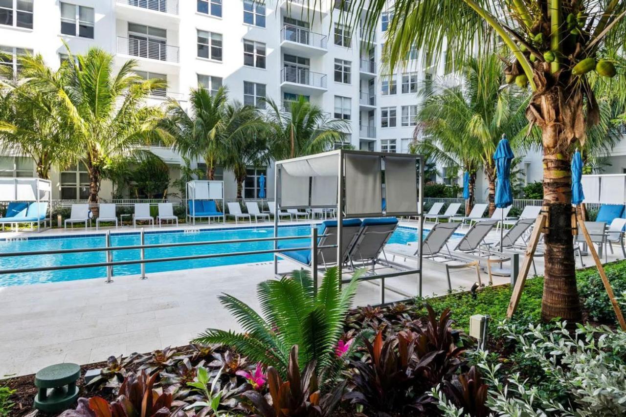 Ponciana Park 1br W Gym Wd Pool Nr Wf Mia-7 Apartment *