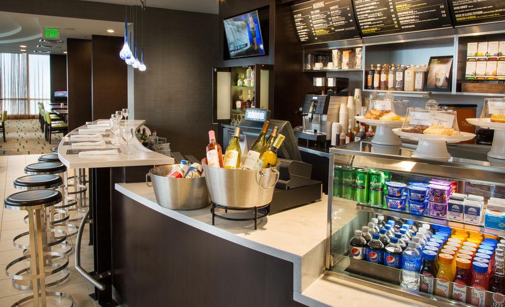 Courtyard By Marriott Oceanside Fort Lauderdale Beach