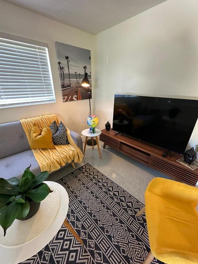 Cozy & Confy Apt W/full Kitchen For 4ppl Apartment Fort Lauderdale