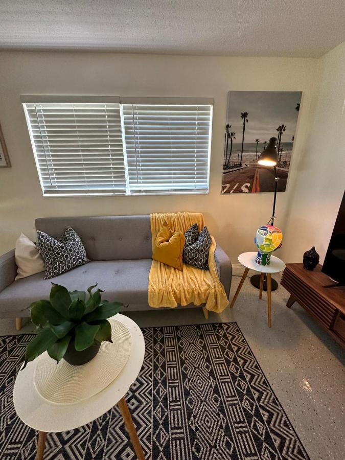 Cozy & Confy Apt W/full Kitchen For 4ppl Fort Lauderdale