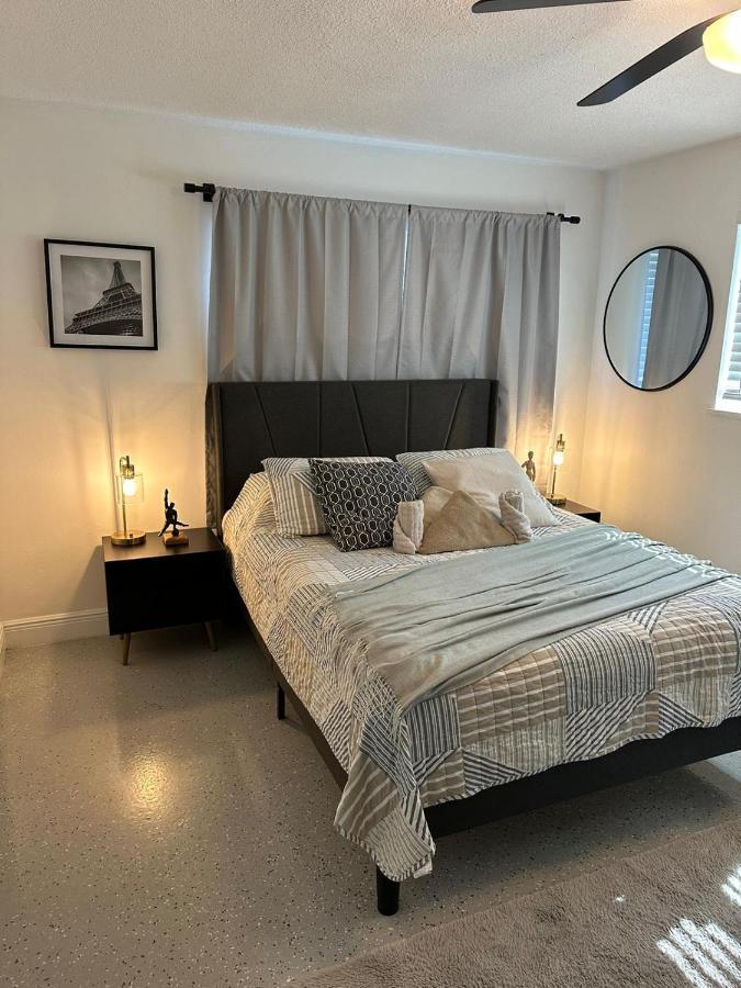 Cozy & Confy Apt W/full Kitchen For 4ppl Fort Lauderdale