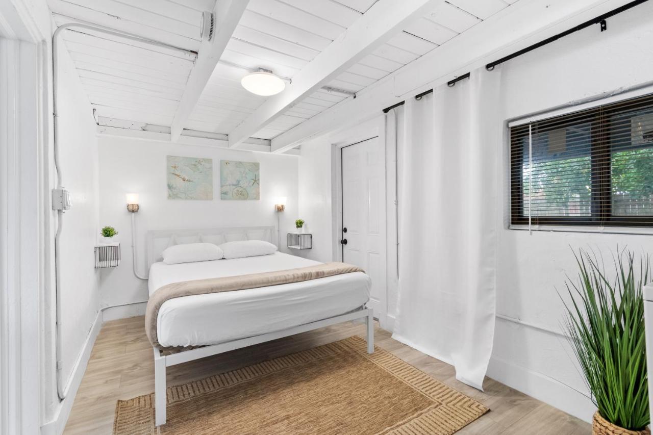 Apartment Alani Bay Designer