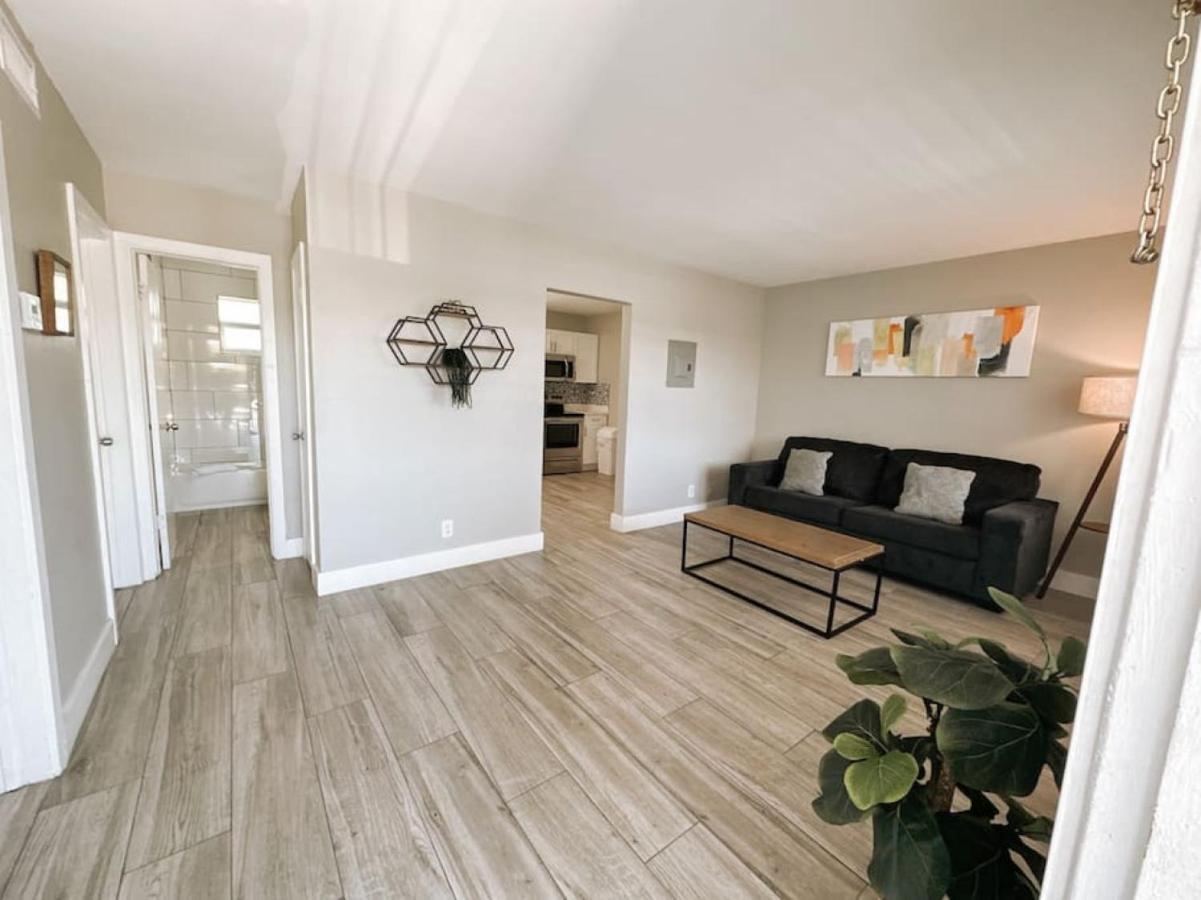 Apartment Rustic Retreats Cozy 2br For 6 Guests Minutes From Olas Fort Lauderdale