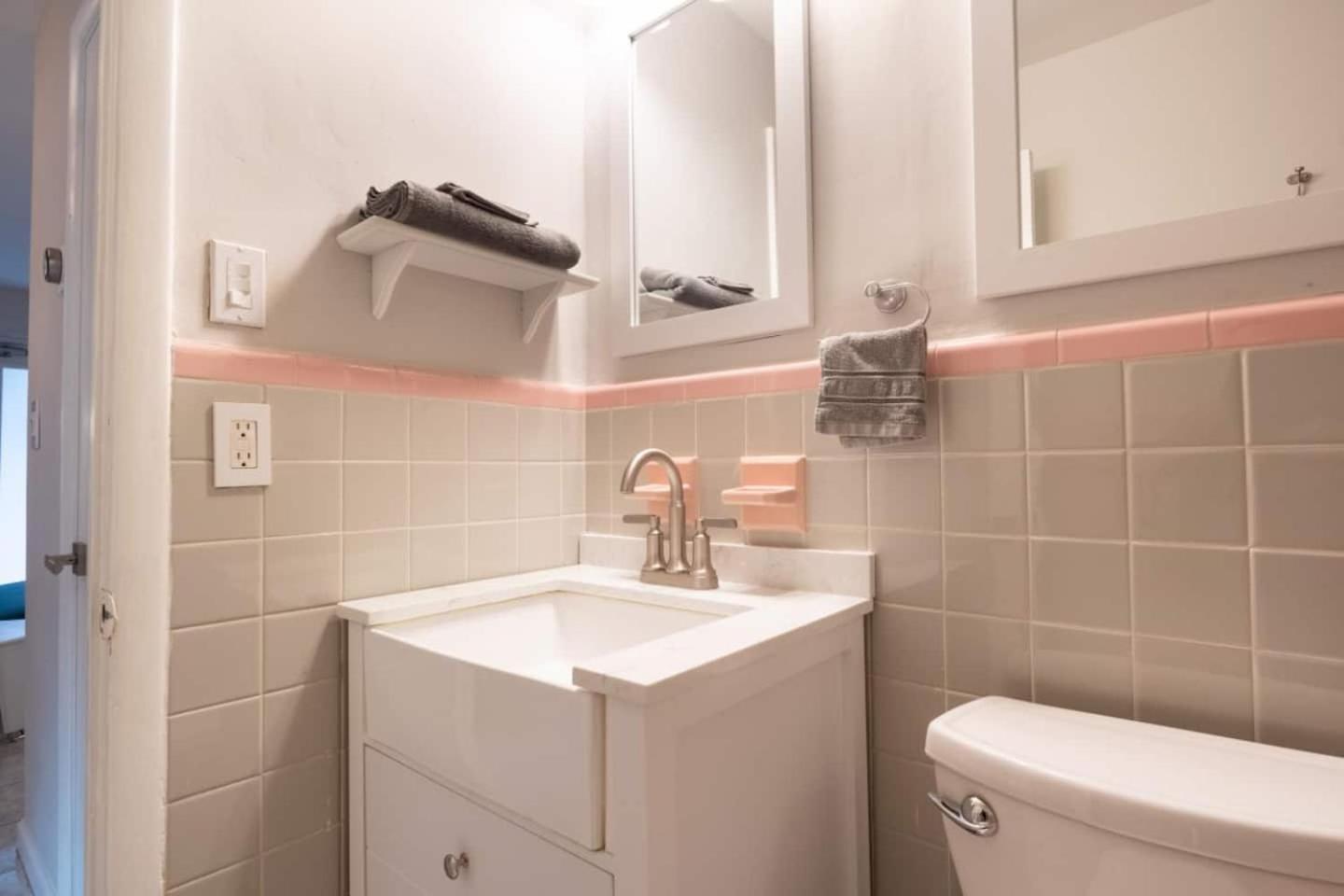Wilton Manors West 2 Bed 2 Bath With Pool Holiday home
