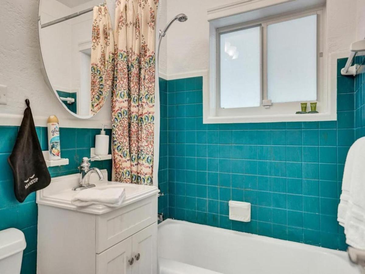 3 Min. Walk To Wilton Drive, Pool And Huge Yard Fort Lauderdale