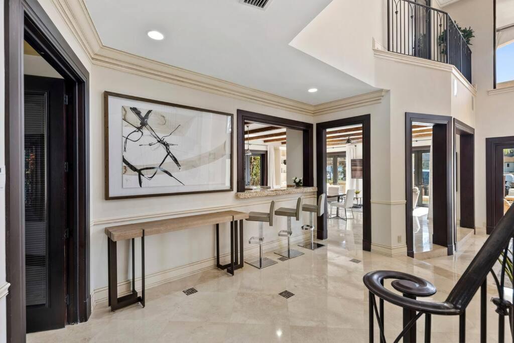 Tropical Waterfront 7 Bedroom House In Seven Isles Fort Lauderdale
