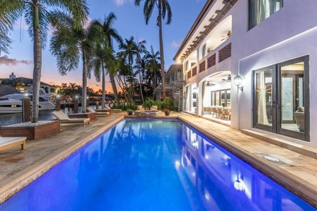 Tropical Waterfront 7 Bedroom House In Seven Isles * Fort Lauderdale