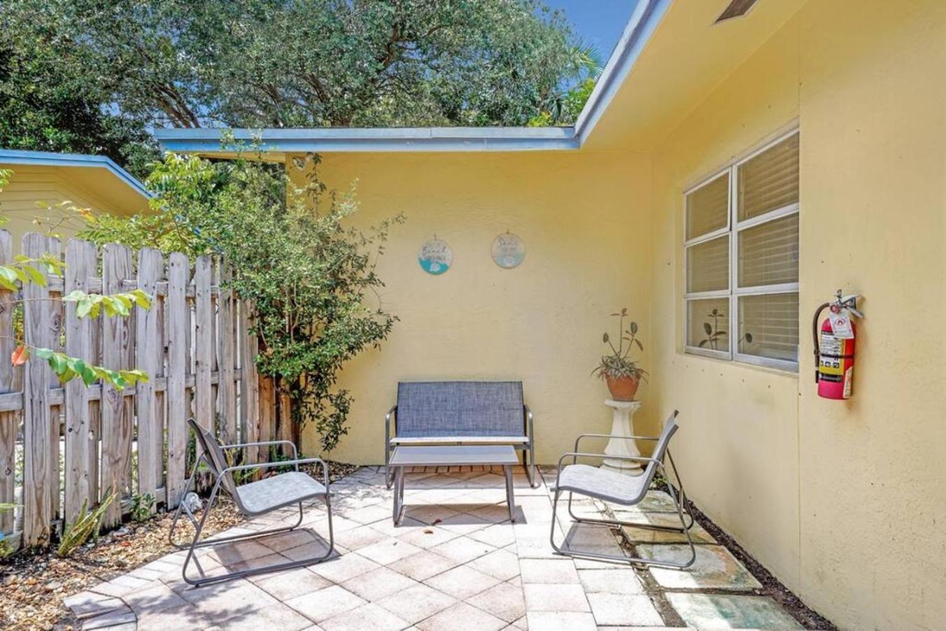 Lovely 1 Bedroom - Just Beachy By Pmi Apartment Fort Lauderdale