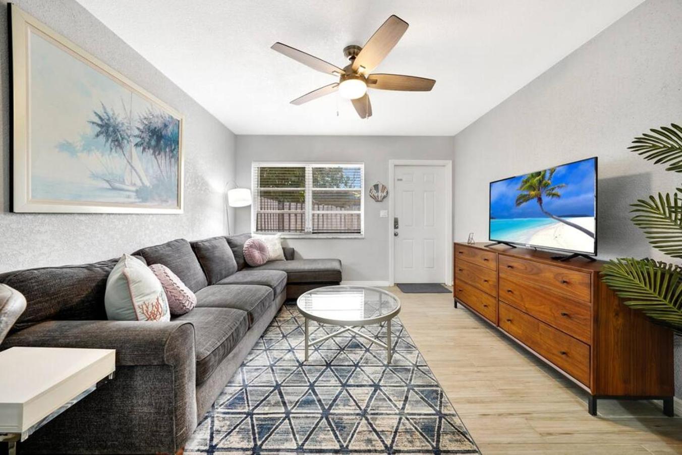 Lovely 1 Bedroom - Just Beachy By Pmi