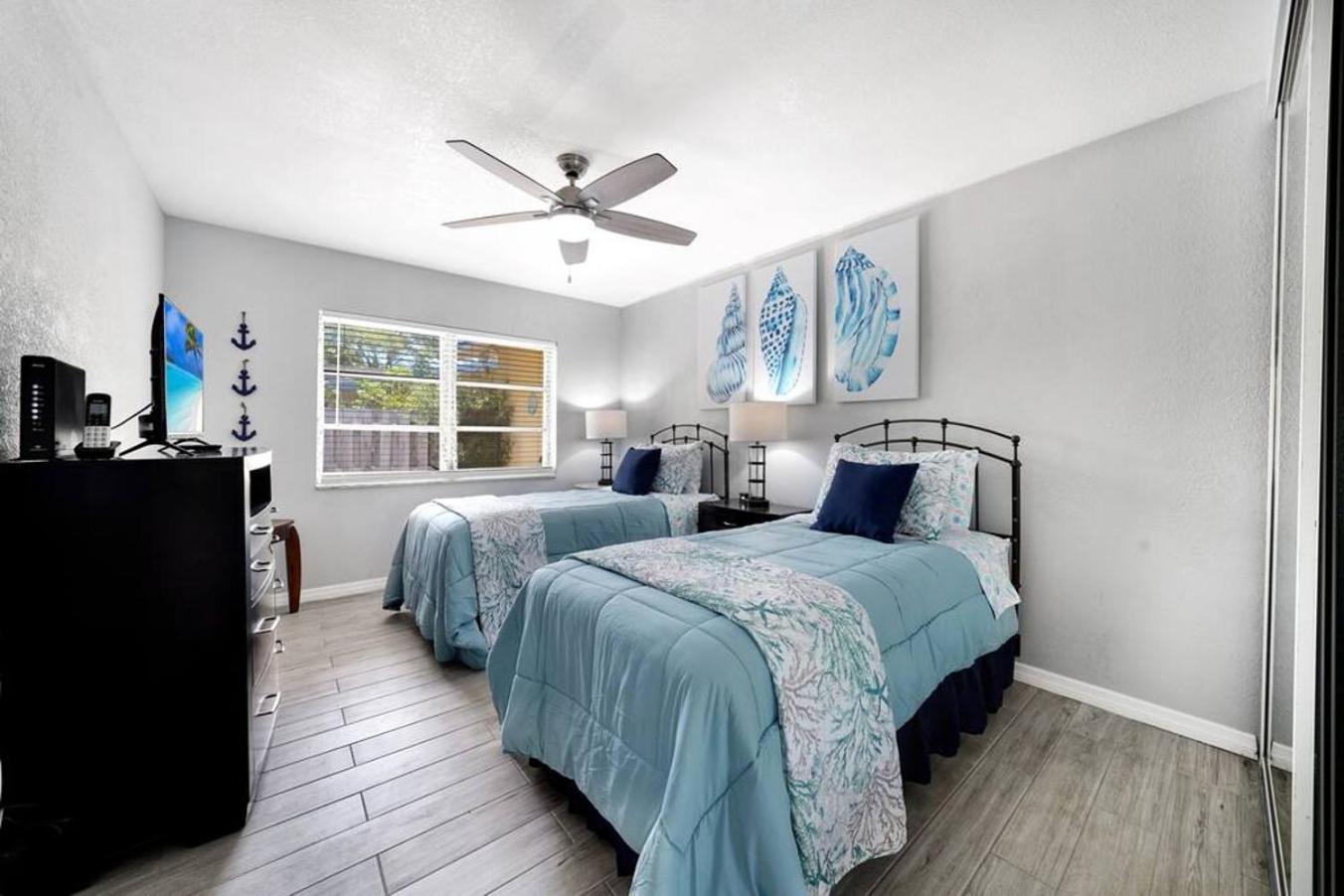 Apartment Lovely 1 Bedroom - Just Beachy By Pmi