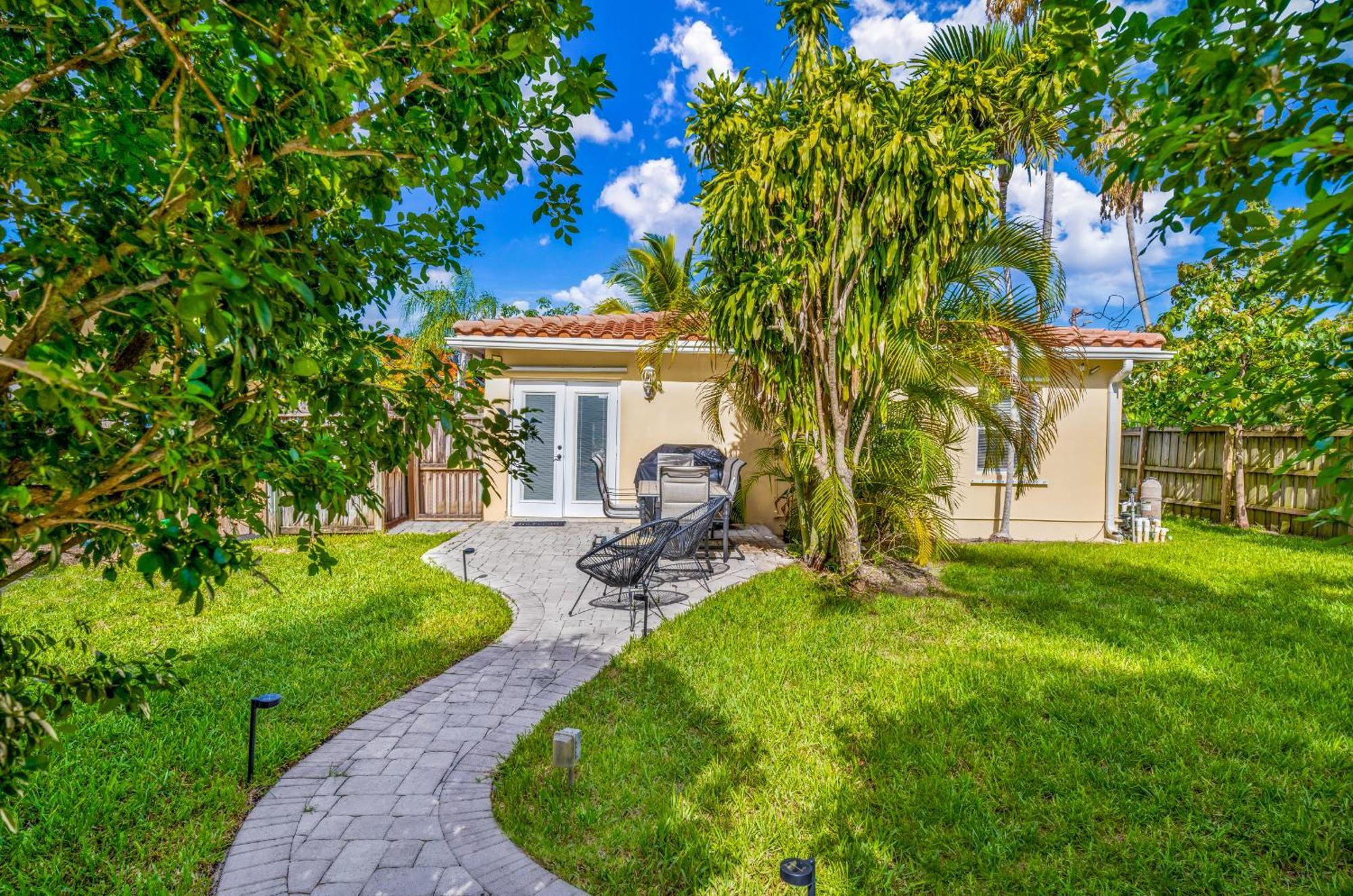 Holiday home Escape To Newly Remodeled In The Heart Lauderdale With Private Pool Fort Lauderdale