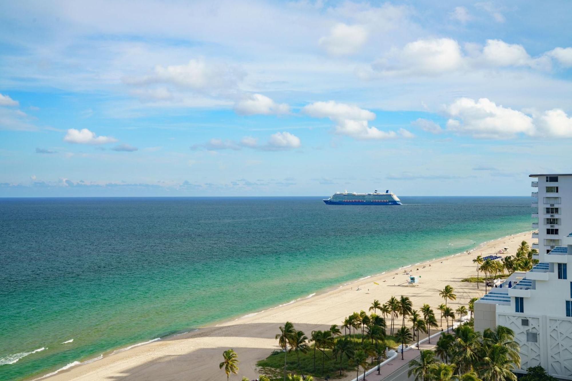 Hotel Courtyard By Marriott Oceanside Fort Lauderdale Beach Fort Lauderdale