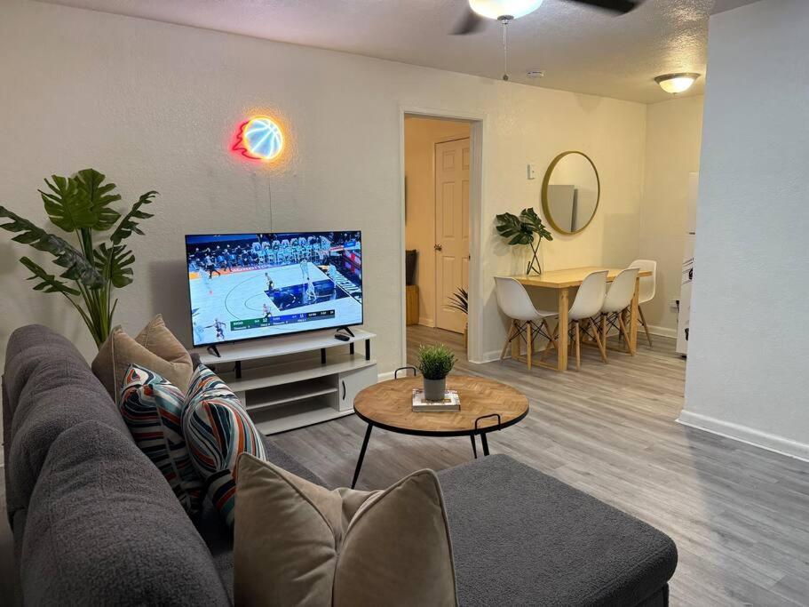 Apartment New Comfortable And Youthful Sport *