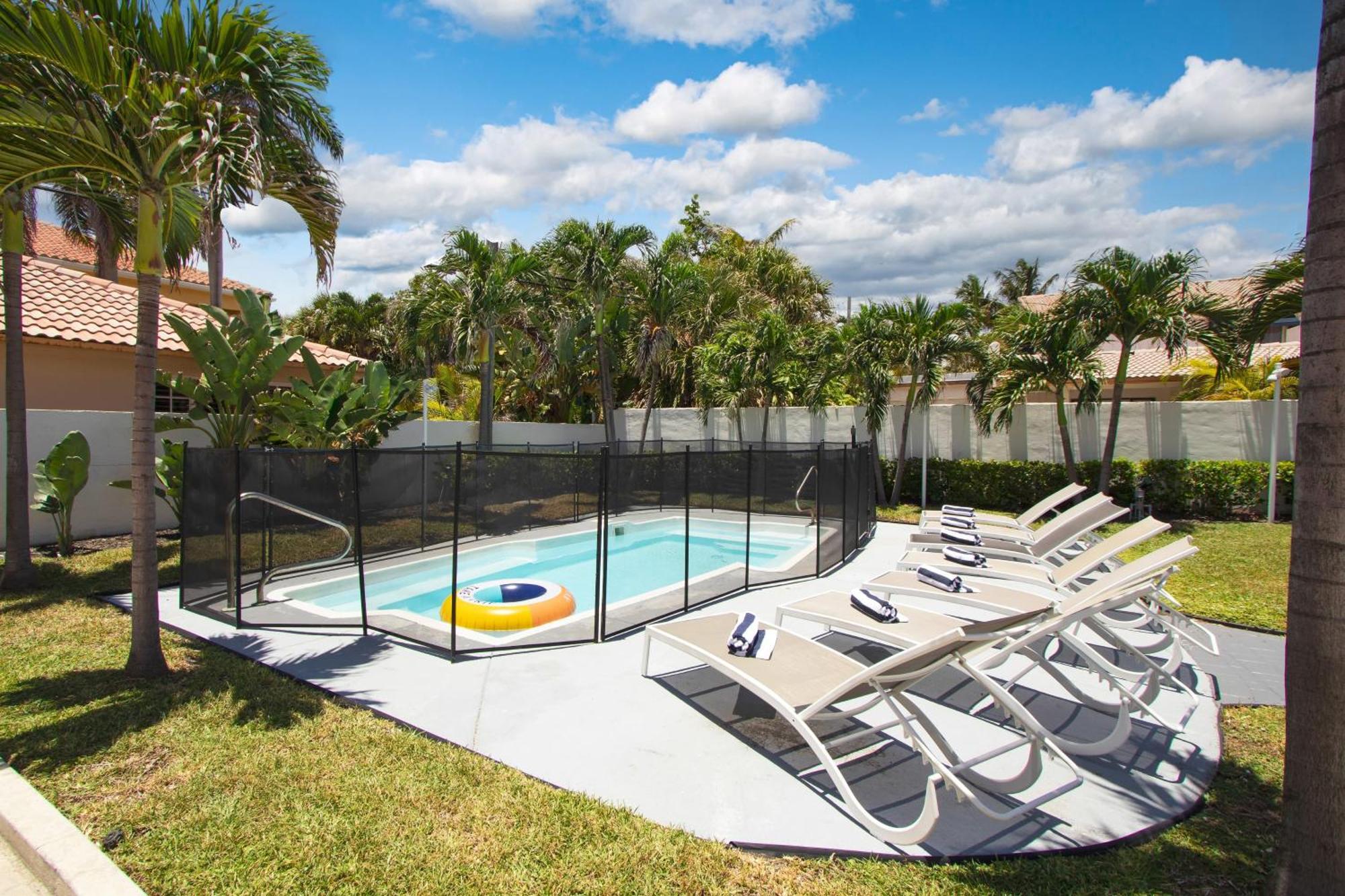 Casa Bermuda By Avantstay Right Across The Street From Lauderdale Holiday home