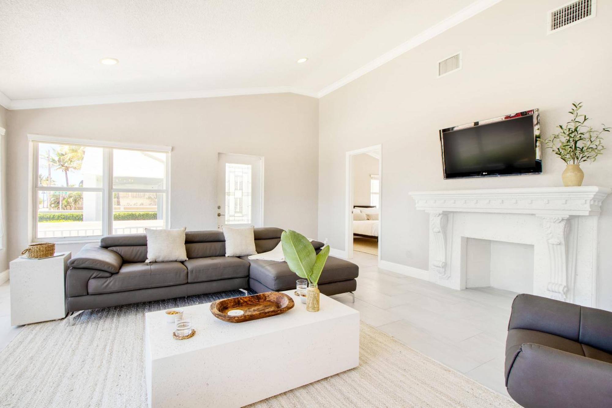 Casa Bermuda By Avantstay Right Across The Street From Lauderdale Holiday home
