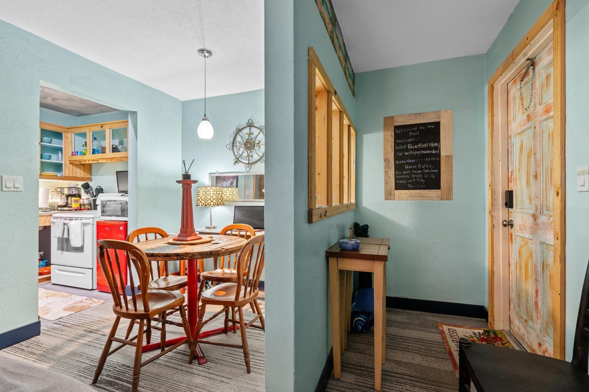 Apartment Blue Bell *