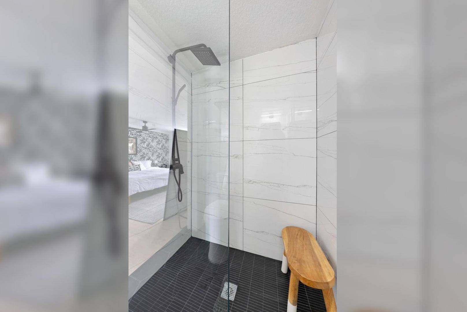 Holiday home Groups Welcome! Private Boutique - Sleeps 18 *