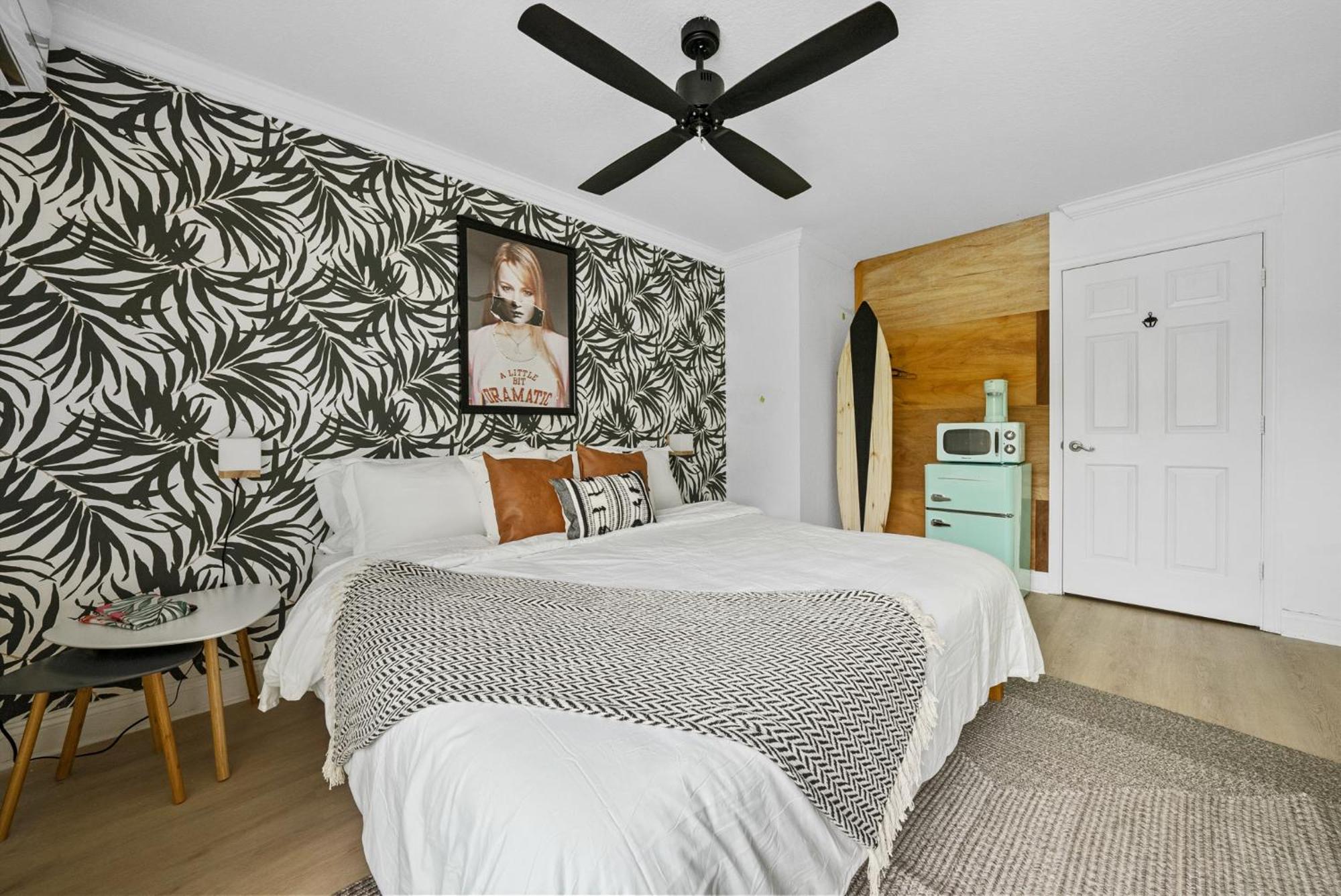 Groups Welcome! Private Boutique - Sleeps 18 Holiday home Fort Lauderdale
