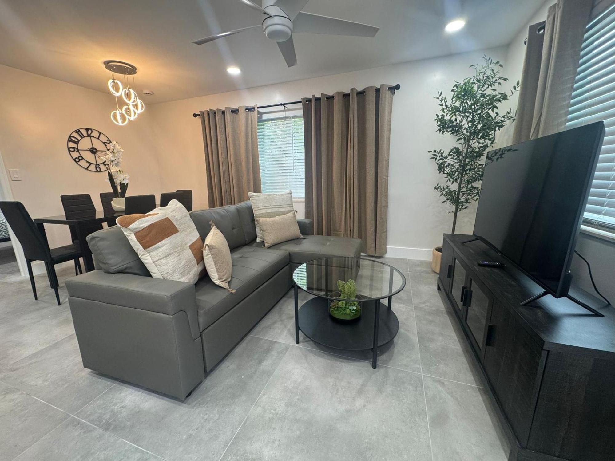 Apartment The Jasmine By Lowkl Fort Lauderdale