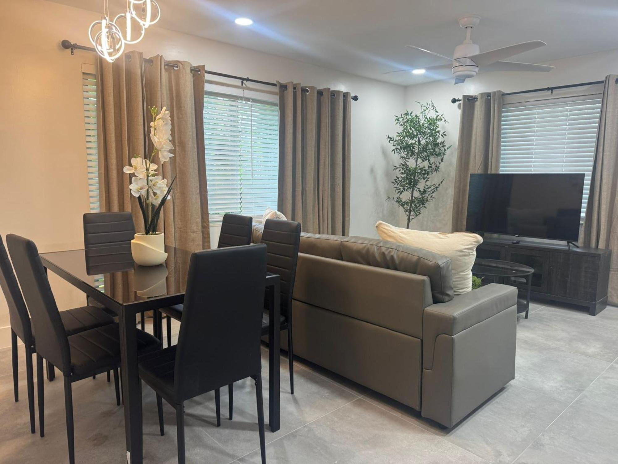 The Jasmine By Lowkl Apartment *