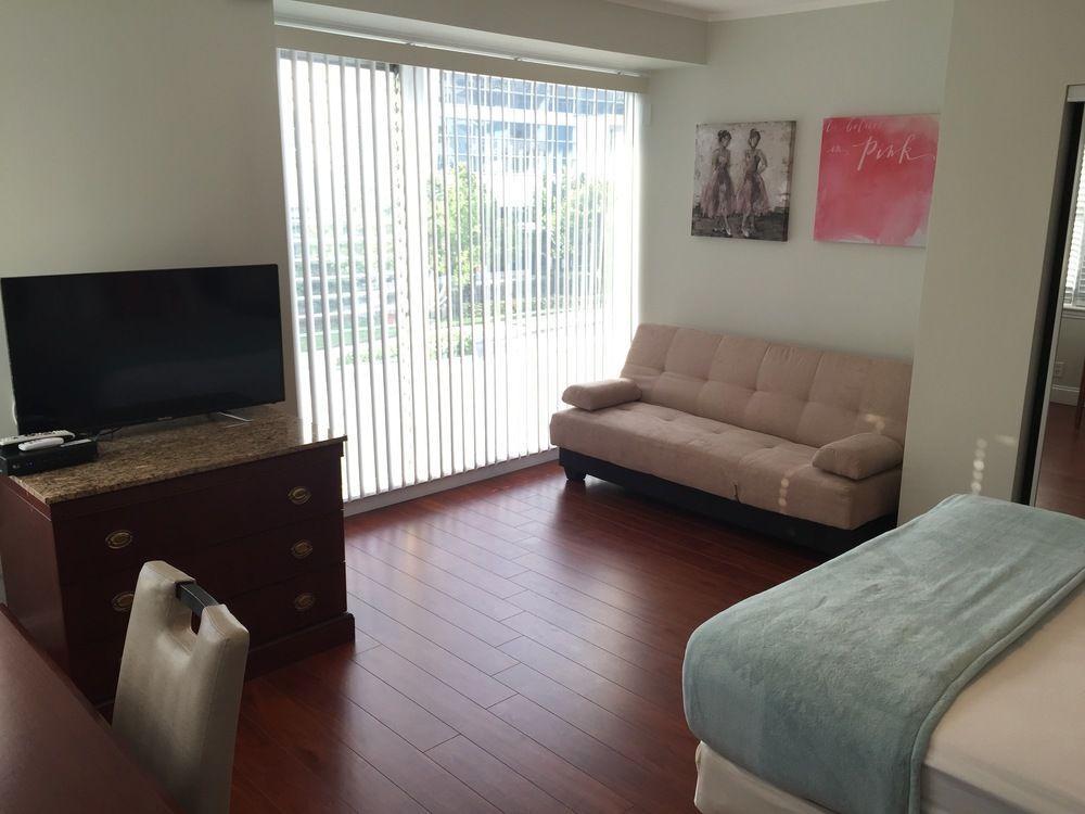 Fala 2* Fort Lauderdale