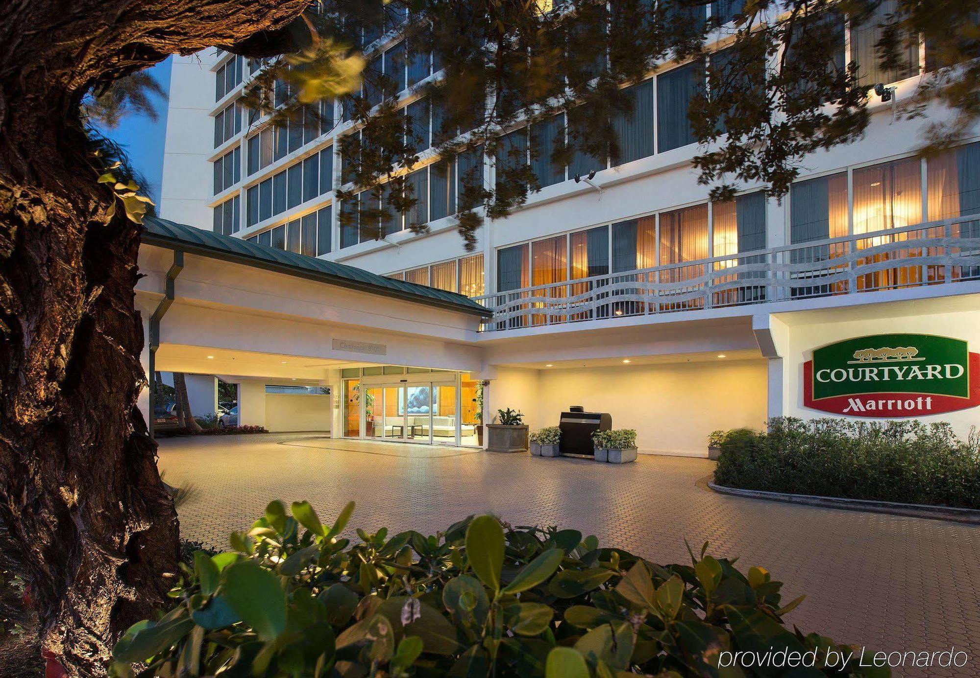 Courtyard By Marriott Oceanside Fort Lauderdale Beach