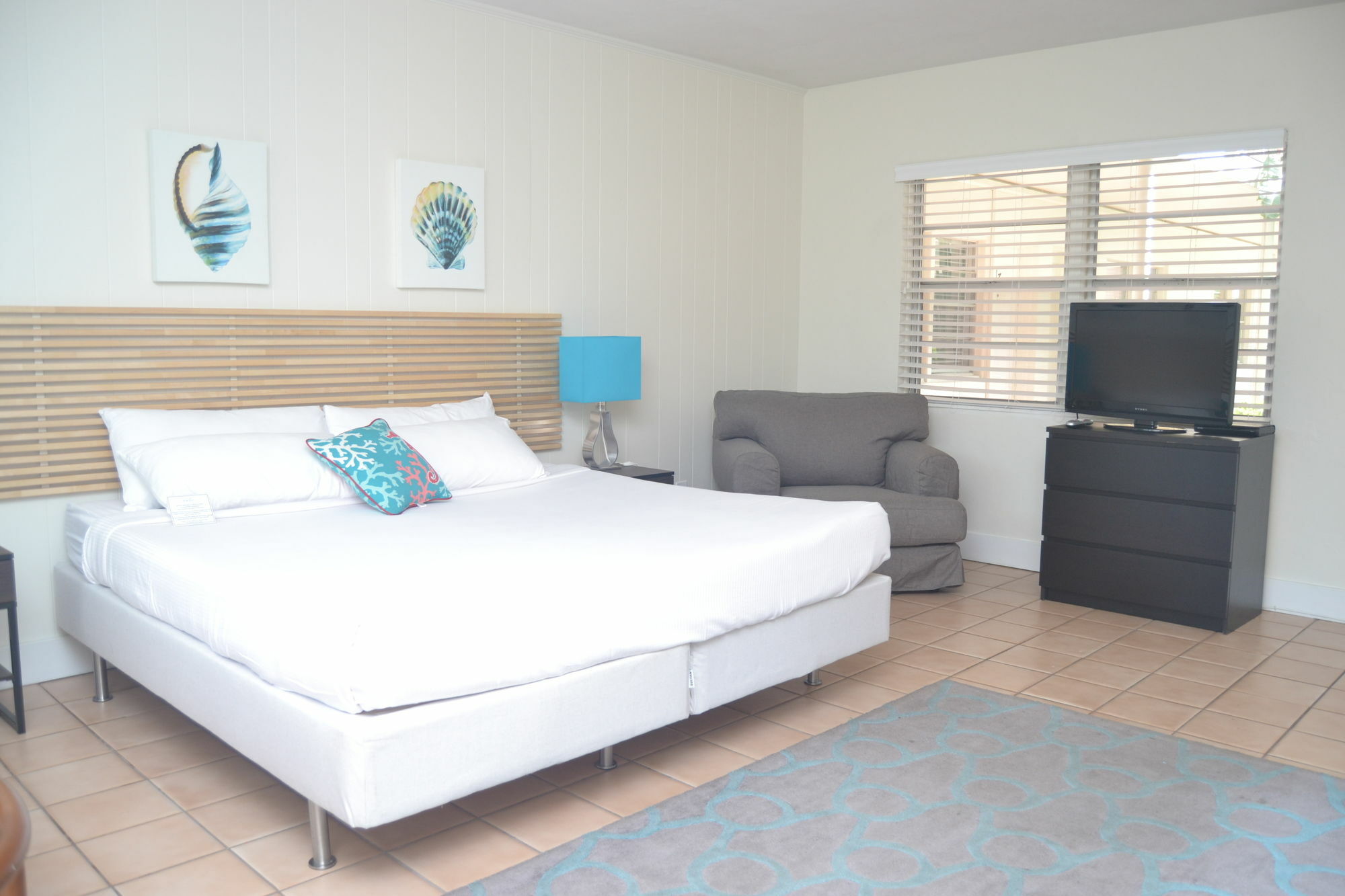 Solas A North Village Hotel 2*