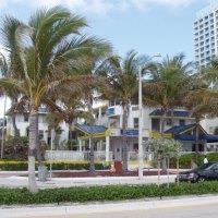 Avalon Waterfront Hotel 2*