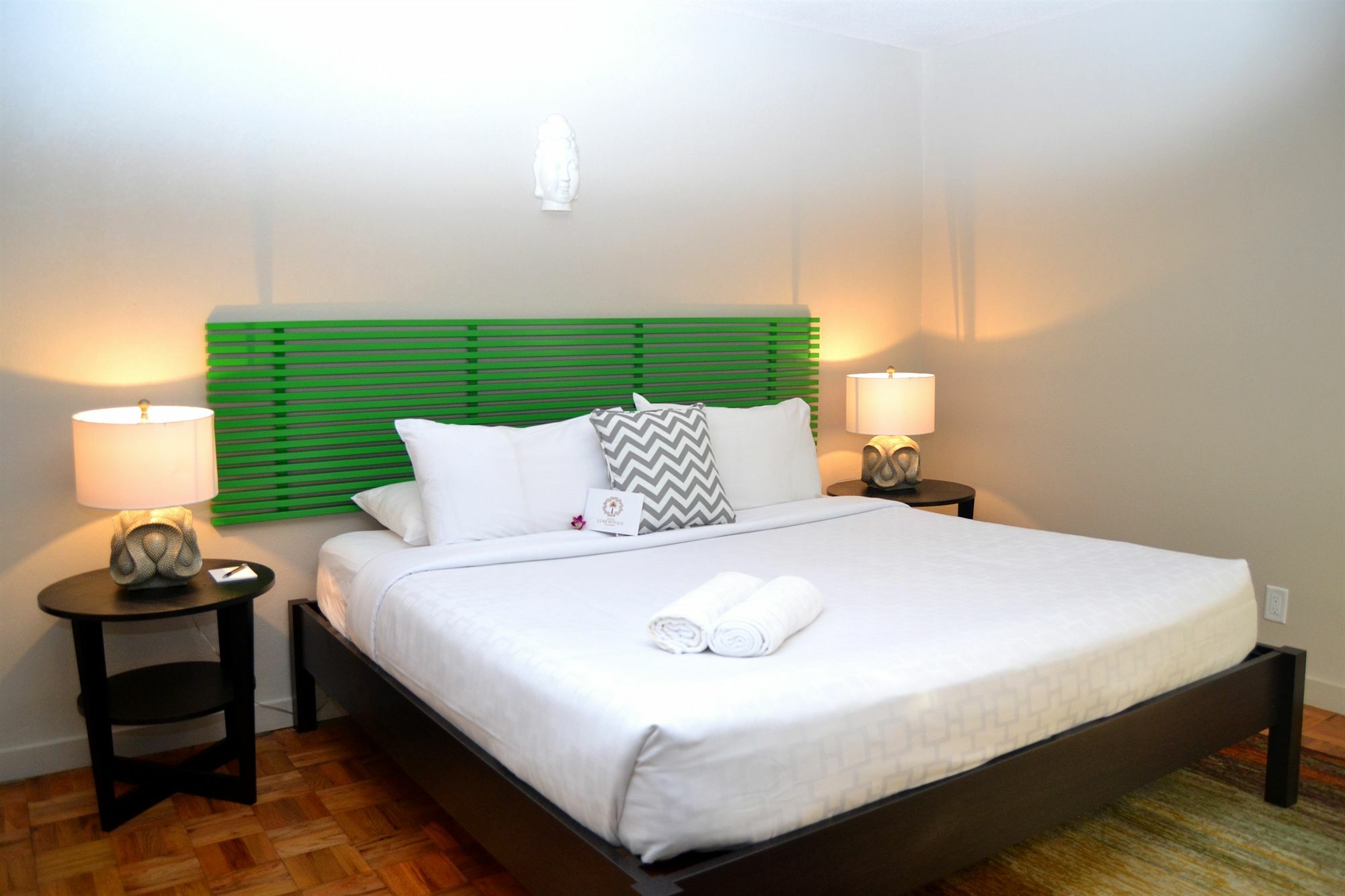 Lush Royale - Gay Men's Hotel Fort Lauderdale