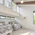 Salty Bungalow Azul