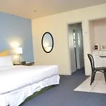 Elysium Resort - Clothing Optional Gay Men\'S Guesthouse (Adults Only)