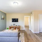 Cozy Stay At Wilton Manors By Angel Host