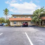 Cozy Stay At Wilton Manors By Angel Host