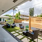 Wilton Manors Hideaway 5