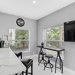 Bleau\'Tiful Home