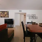 A4 - Endless Summer Rentals - Downtown Apartment Near Park, Ports, And Beach