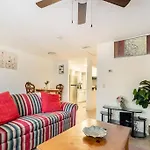 Cheerful 1-Bedroom 1Bath At Fort Lauderdale Fl