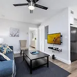 The Guesthouse 3 - Wilton Manors